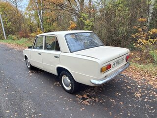 1976 Lada (ВАЗ) 2101, красный, 125500 рублей, вид 4