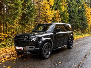 2021 Land Rover Defender 110 II, чёрный, 7116000 рублей, вид 2