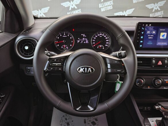 2021 Kia Cerato IV Рестайлинг, белый, 1565000 рублей - вид 14