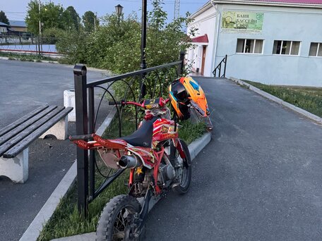 2020 Kayo Basic YX140EM, красный, 70000 рублей, вид 2