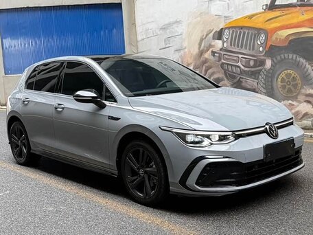 Volkswagen Golf VIII