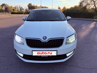 2016 Skoda Octavia III (A7), белый, 1270000 рублей, вид 3