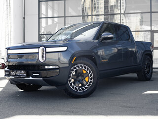 Rivian R1T QM Large