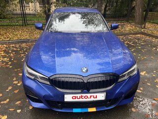 2019 BMW 3 серии 330i VII (G2x), синий, 3450000 рублей, вид 4