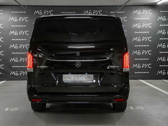 2026 Mercedes-Benz V-Класс Extra Long 300 d экстра длинный III (W447) Рестайлинг 2, чёрный, 18446400 рублей - вид 5