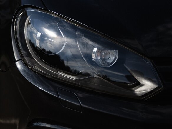 2011 Volkswagen Golf R VI, чёрный, 1550000 рублей - вид 6