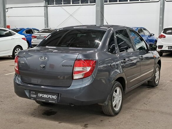 2015 Lada (ВАЗ) Granta I, серый, 390000 рублей - вид 4