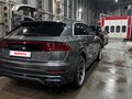 2019 Audi Q8 55 TFSI I (4M), серый, 4990000 рублей - вид 5