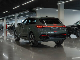2026 Audi Q5 L III (GU), зелёный, 7000000 рублей, вид 5