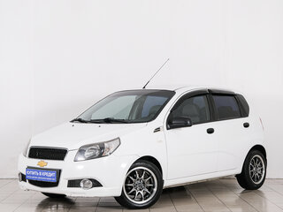 2010 Chevrolet Aveo I Рестайлинг, белый, 399000 рублей, вид 3