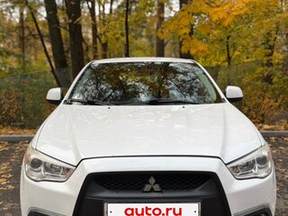 2012 Mitsubishi ASX I Рестайлинг, белый, 1040000 рублей, вид 3
