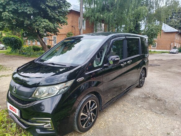 2016 Honda Stepwgn V, чёрный, 1685000 рублей