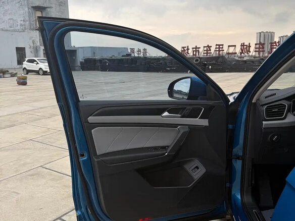 2023 Volkswagen Tayron I Рестайлинг, синий - вид 33
