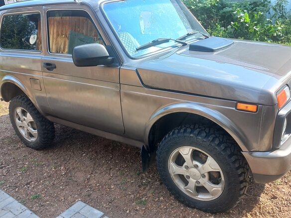 2018 Lada (ВАЗ) 2121 (4x4) Urban I Рестайлинг, коричневый, 550000 рублей - вид 2