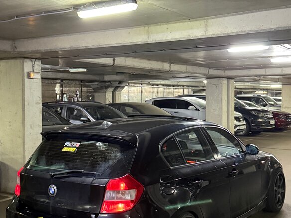 2006 BMW 1 серии 130i I (E81/E82/E87/E88), чёрный, 1600000 рублей - вид 2