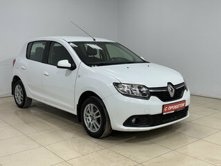 2016 Renault Sandero II, белый, 715000 рублей, вид 3