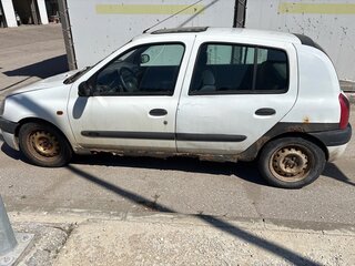 1998 Renault Clio II, белый, 65000 рублей, вид 3