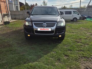 2008 Volkswagen Touareg I Рестайлинг, чёрный, 1259999 рублей, вид 2