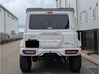 2022 Suzuki Jimny Sierra IV, белый, 1378000 рублей, вид 4