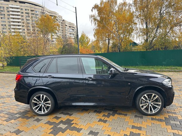 2016 BMW X5 40d III (F15), чёрный, 3550000 рублей - вид 4