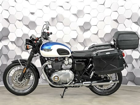 2018 Triumph Bonneville T120, белый, 949000 рублей, вид 4