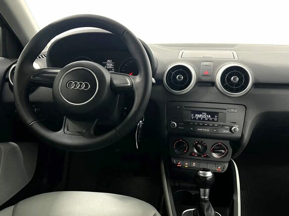 2012 Audi A1 I (8X), чёрный, 1000000 рублей - вид 15