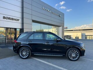 2026 Mercedes-Benz GLE 450 II (V167) Рестайлинг, чёрный, 14100000 рублей, вид 2