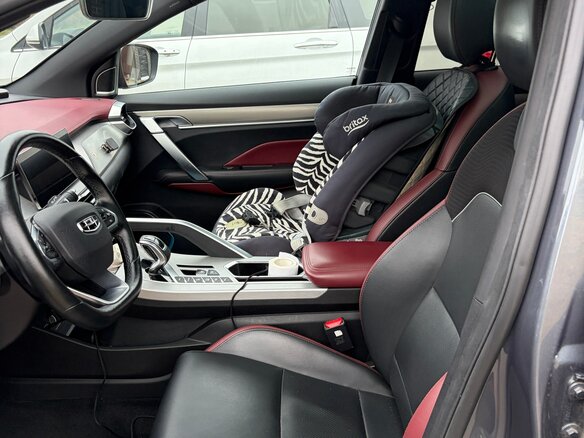 2022 Geely Coolray I, серый, 1600000 рублей - вид 17
