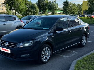 2016 Volkswagen Polo V Рестайлинг, серый, 920000 рублей, вид 4