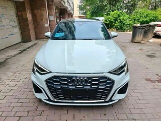 2023 Audi A3 35 TFSI Long IV (8Y), белый, 2200000 рублей, вид 2