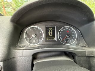 2010 Volkswagen Tiguan I, чёрный, 1100000 рублей, вид 4