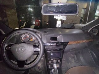 2007 Opel Astra GTC H Рестайлинг, чёрный, 250000 рублей, вид 4