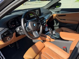 2023 BMW 5 серии 520i VII (G30/G31/G38) Рестайлинг, серый, 3840000 рублей, вид 5