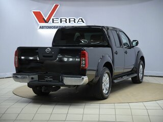 2010 Nissan Navara (Frontier) III (D40) Рестайлинг, чёрный, 1130000 рублей, вид 5