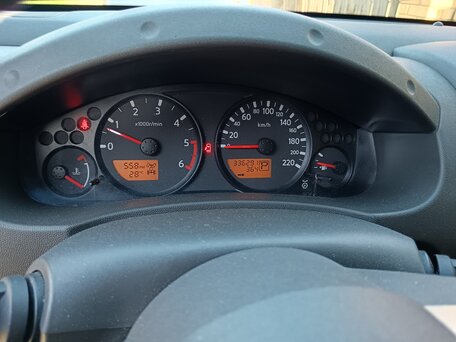 2007 Nissan Navara (Frontier) III (D40), серый, 900000 рублей, вид 5
