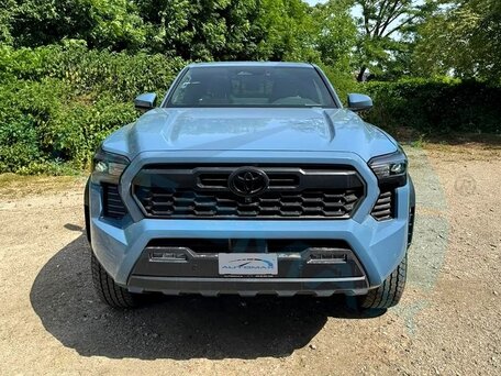 Toyota Tacoma IV