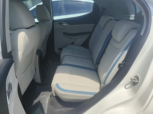 2024 BYD Yuan Pro (47 kWh) I Рестайлинг 2 (Pro), белый - вид 14