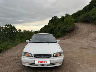 1995 Toyota Corolla VII (E100), белый, 250000 рублей, вид 1