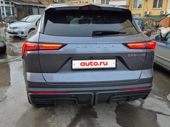 2023 Jetour Dashing I, серый, 1890000 рублей - вид 2
