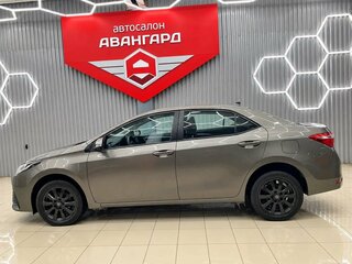 2017 Toyota Corolla XI (E160, E170, E180) Рестайлинг 1, коричневый, 1650000 рублей, вид 4