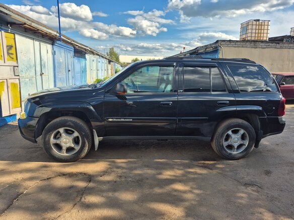 2003 Chevrolet TrailBlazer I, чёрный, 960000 рублей - вид 5