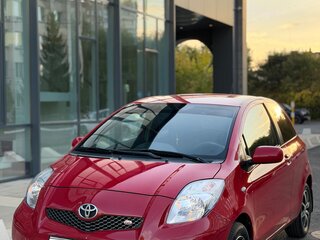 2008 Toyota Yaris II, красный, 549000 рублей, вид 2
