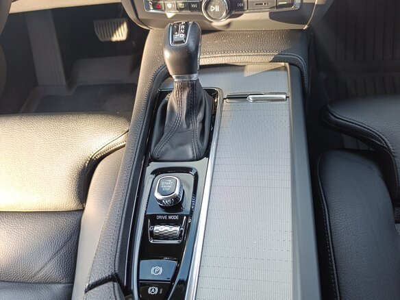 2020 Volvo S90 II, серебристый, 3188700 рублей - вид 18