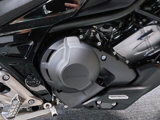 2025 Honda NC 750X, красный, 1200000 рублей, вид 4