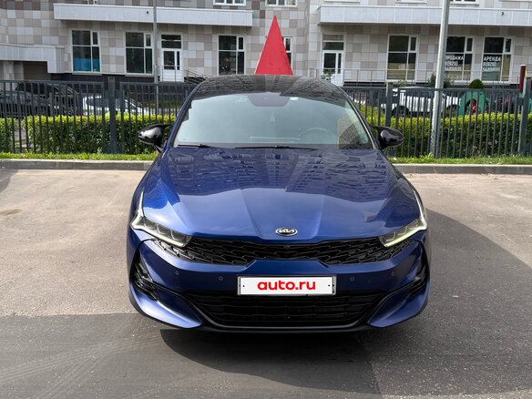 2020 Kia K5 III, синий, 2630000 рублей - вид 11