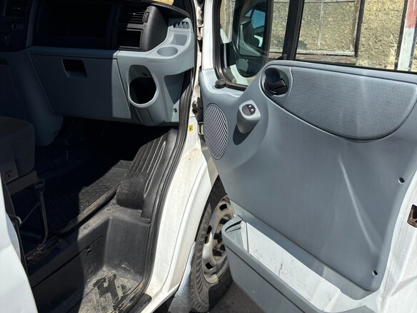 2013 Ford Transit, белый, 1050000 рублей - вид 18