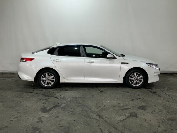 2017 Kia Optima IV, белый, 1430000 рублей - вид 7