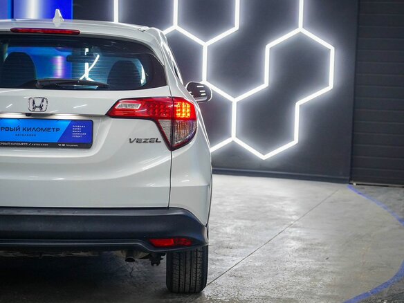2020 Honda Vezel I Рестайлинг, белый - вид 20