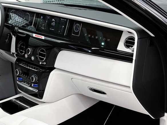 2026 Rolls-Royce Phantom Extended VIII (Series I), чёрный, 87500000 рублей - вид 25
