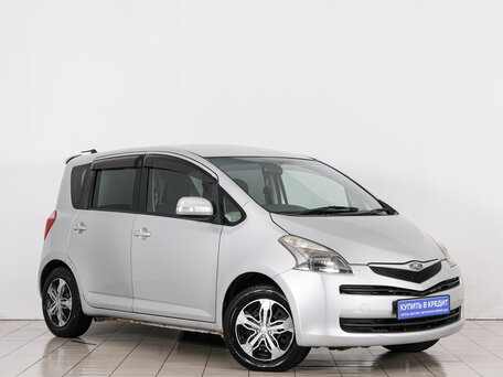 Toyota Ractis I